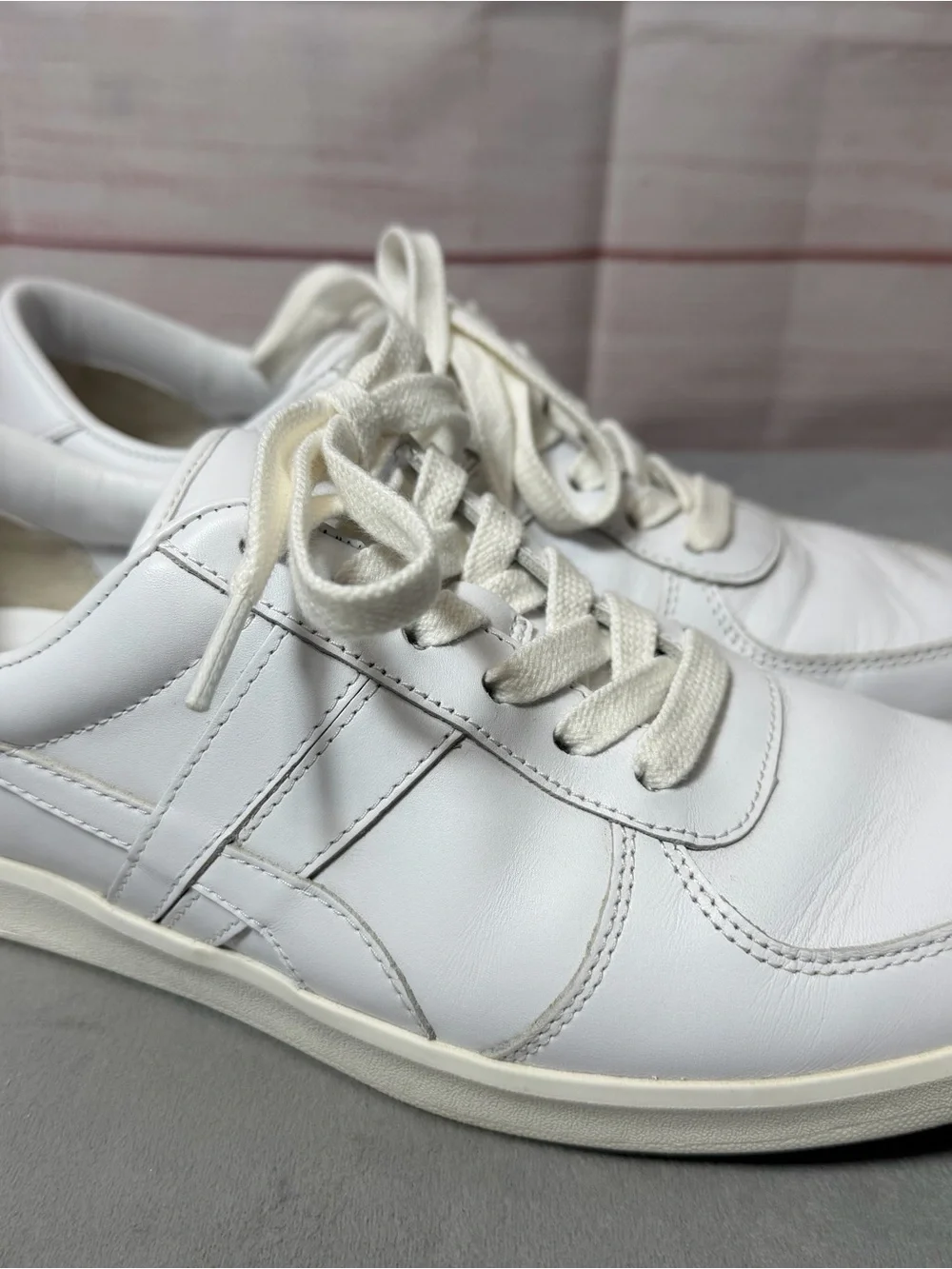 Tory Burch Hank Court White Leather Low-Top Lace-Up Sneakers